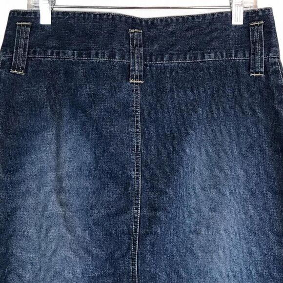 Vintage 90’s Dark wash Cotton Denim Maxi Skirt W/Double buttons & Side Slits. - Picture 6 of 8